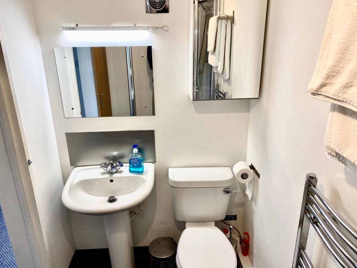 Welly Self-Catering Appartamento Belfast Esterno foto
