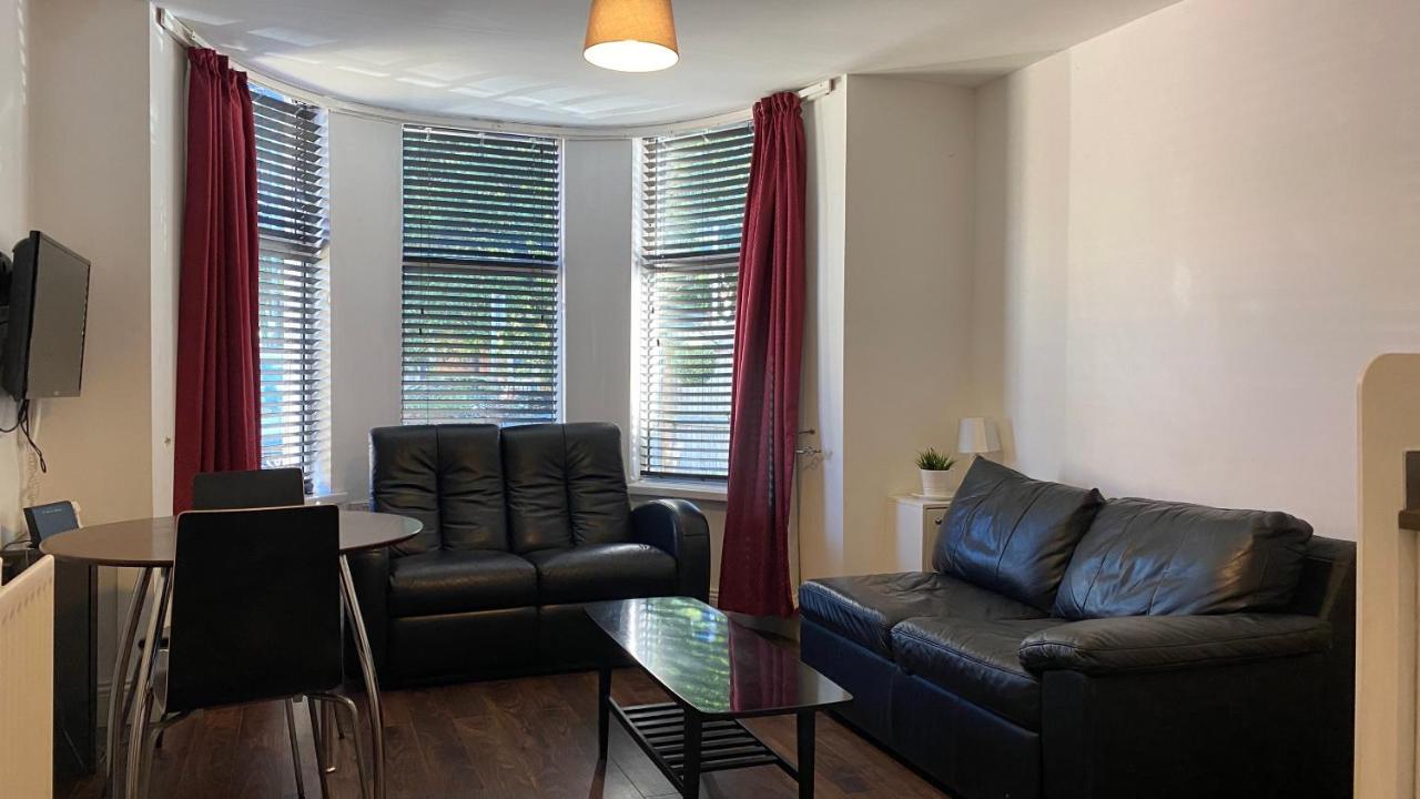 Welly Self-Catering Appartamento Belfast Esterno foto